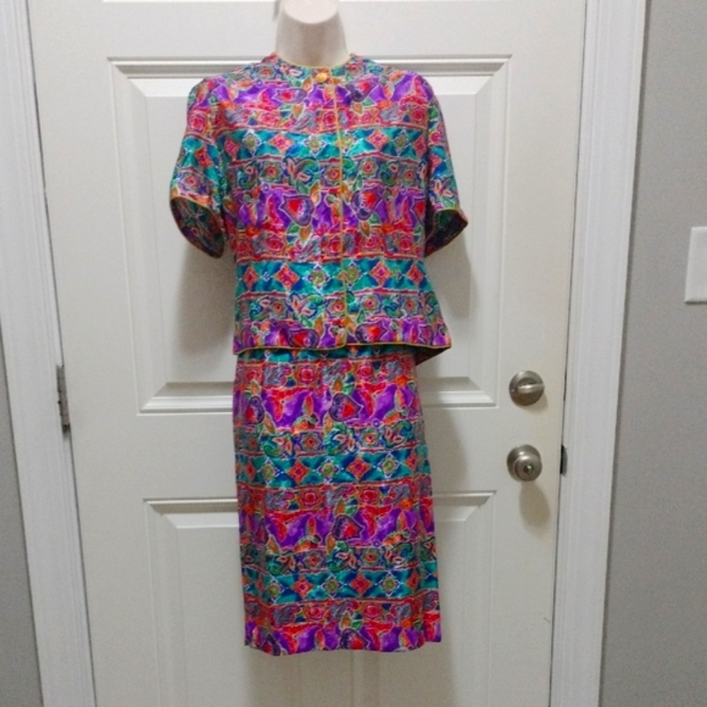 Maggy London Petites 2pc Skirt Set Multicolor Abstract Print Top Midi Size 14P - Picture 3 of 5